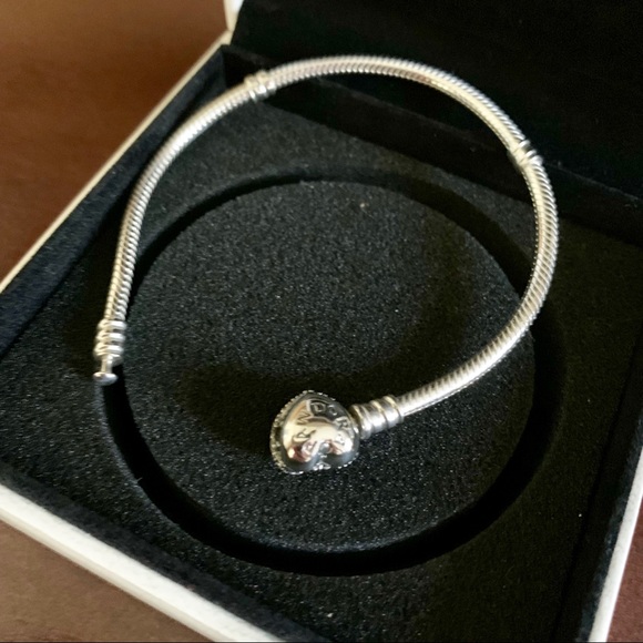 Pandora Heart Pave Bracelet!❤️. - Picture 4 of 6